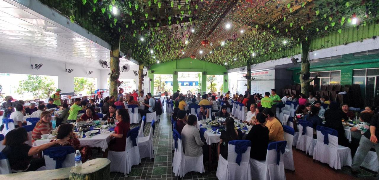 Khach San Ngoc Han Ap Vinh Phu Bagian luar foto