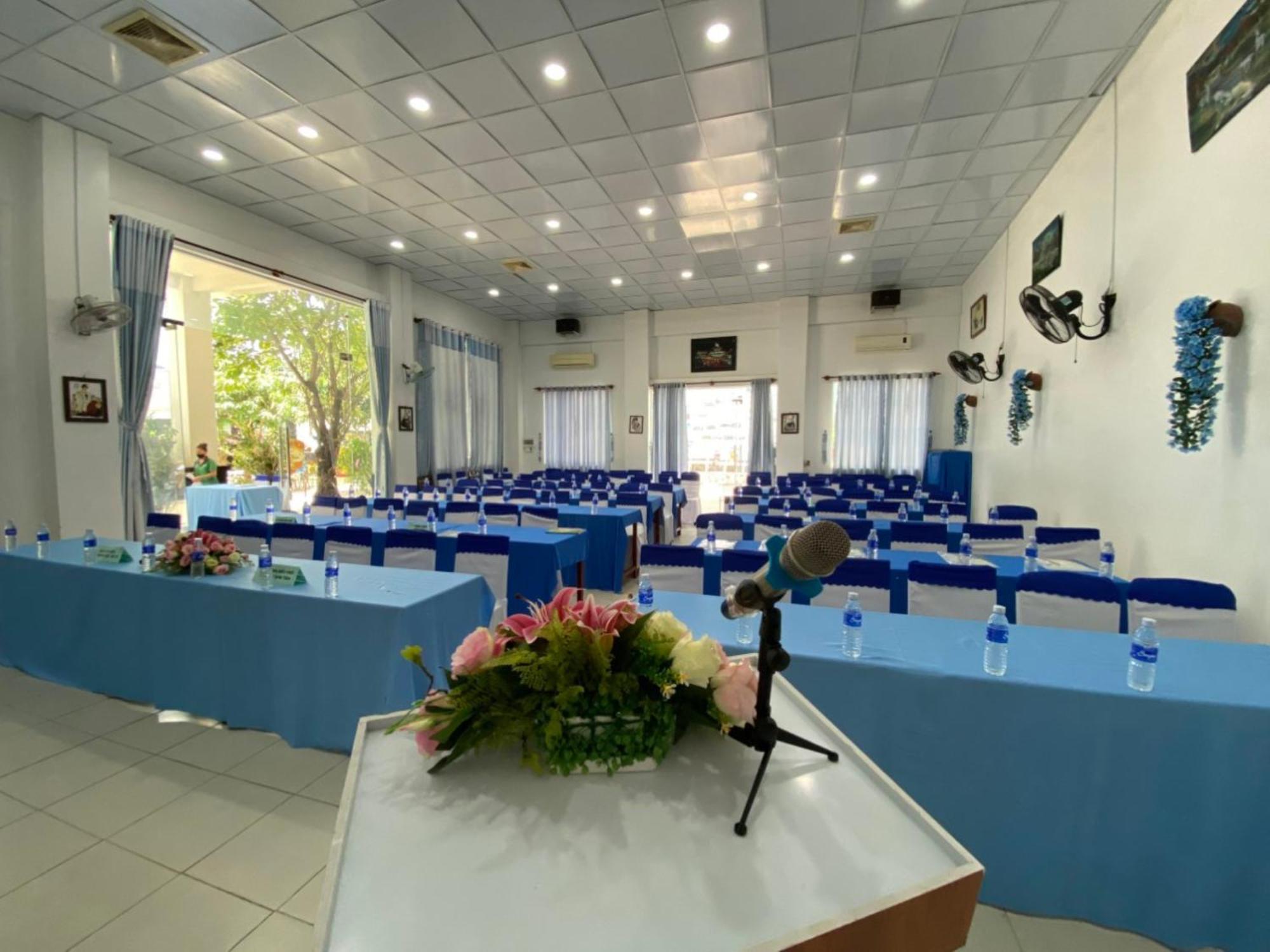 Khach San Ngoc Han Ap Vinh Phu Bagian luar foto